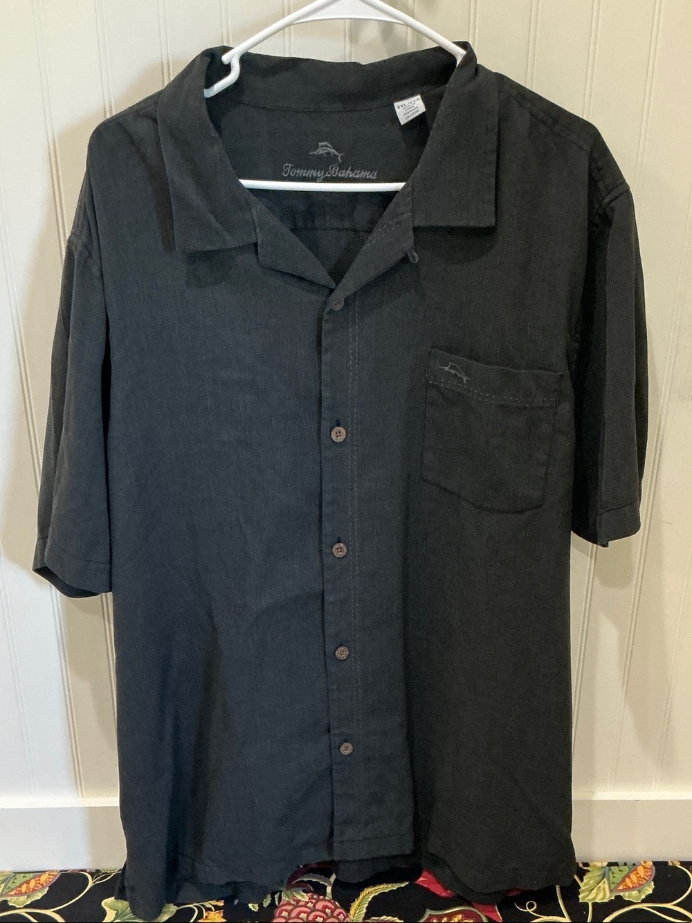Tommy Bahama Men's Black Short-Sleeve Camp Shirt